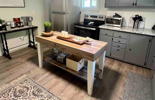 Canyonville Cottage | Canyon Creek Country Cottage
