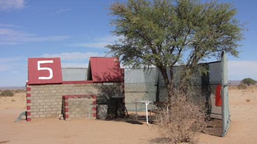 Karas Other | Canyon Farmyard Camping