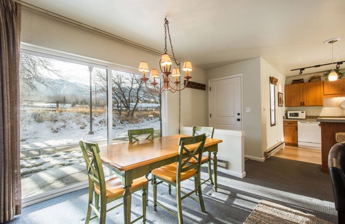 South Snyderville Basin Condo | Canyons View 9: 2 bedroom 2 bathroom condo across the street for the Cabriolet lift