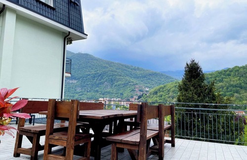 Canzo Apartment | Canzo Torre Apartment - Como Lake