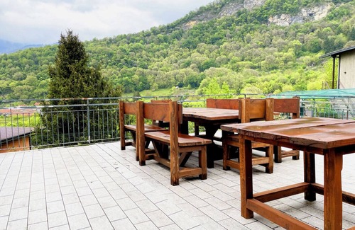 Canzo Apartment | Canzo Torre Apartment - Como Lake