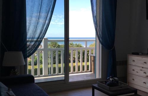 Blonville-sur-Mer Apartment | Cap Bleu