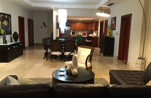 Cap Cana Marina Condo | CAP CANA 2635 SQ. FT. LUX APT. WITH JACUZZI