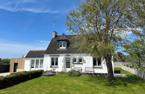 Esquibien House | CAP PLAGE 10 minutes' walk