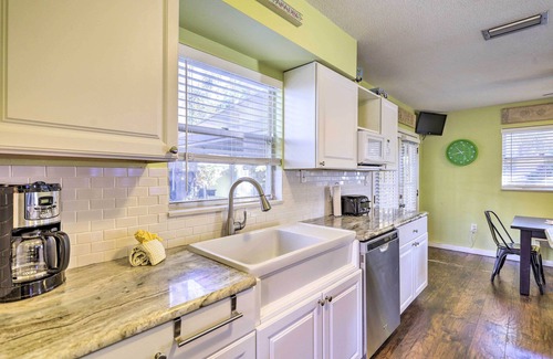 Port Canaveral Cottage | Cape Canaveral Cottage w/Hot Tub: Walk to Beach