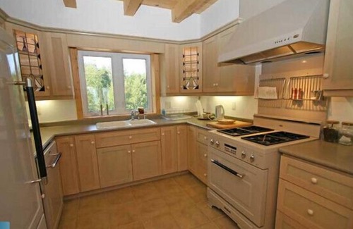 Lion's Head Cottage | Cape Cliff Cottage - Lions Head, Ontario, Canada