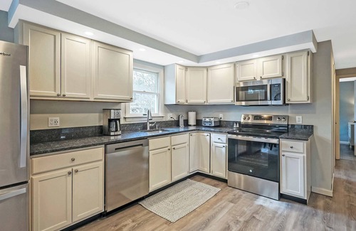 North Eastham House | Cape Cod Getaway Near Beaches & Bike Trail