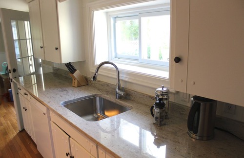 Wellington House | Cape Cod style home in the heart of the lakeside village of Wellington