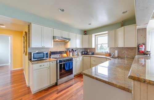 Green Creek House | Cape May Vacation Rental with Panoramic Ocean Views!
