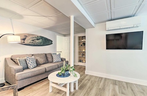 Cape Neddick Apartment | Cape Neddick Getaway Hot Tub, Walk to Beach