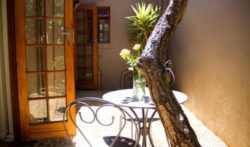 Sea Point House | Cape Nelson Guest House