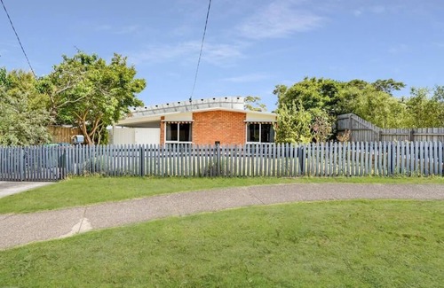Capel Sound House | Capel Sound Family Home Pets friendly*