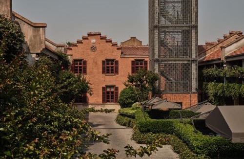 Huaihai Road Commercial Area Hotel | Capella Shanghai, Jian Ye Li