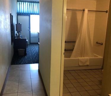 Northeast Virginia Beach Hotel | Capes Hotel