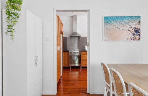 Narrabundah House | Capital Cottage