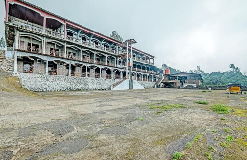 Kopeng Hotel | Capital O 92276 Hotel Pesona Gunung