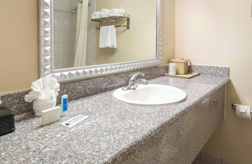 Duncanville Hotel | Capital O Duncanville Tx