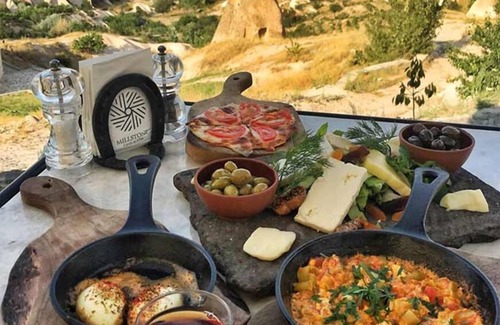 Goreme RV Rental | Cappadocia Valley Camping