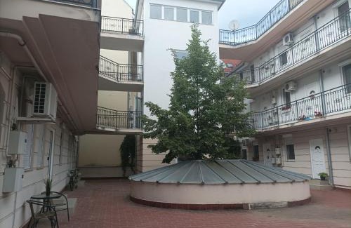 Kaposvar Apartment | CAPPUCCINO CENTRUM Apartman
