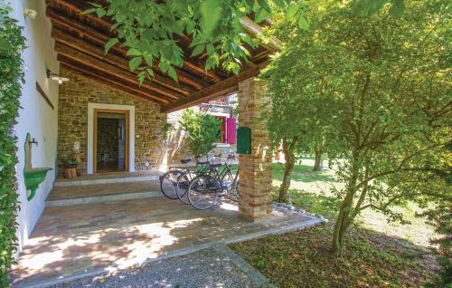 Capriva del Friuli House | Capriva Del Friuli - CASA RONCUS