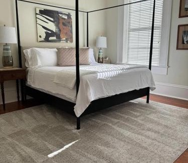 Brookhaven Bed & Breakfast | Captain Jacks Guest House