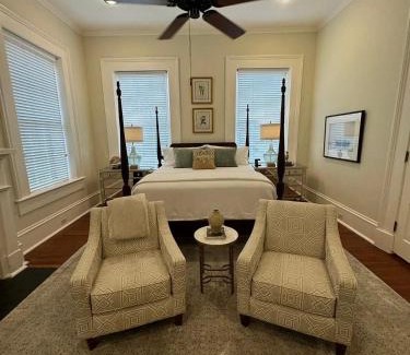 Brookhaven Bed & Breakfast | Captain Jacks Guest House