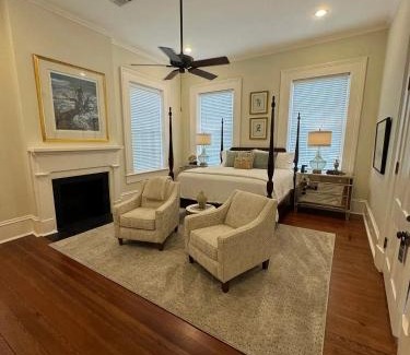Brookhaven Bed & Breakfast | Captain Jacks Guest House