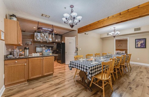 Chassahowitzka Bed & Breakfast | Captain room