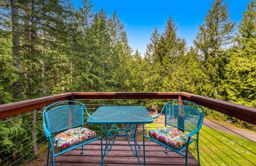 West Hills House | Captain's Cabin