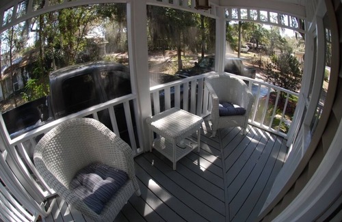 Shellman Bluff House | Captain's Cottage in Shellman Bluff - a charming cottage family and pet friendly