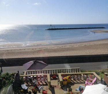 Newbiggin-by-the-Sea House | Captains Lodge