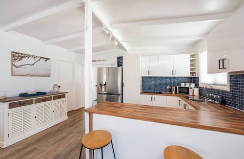 Lancelin House | Captains Retreat - Coastal Vibe