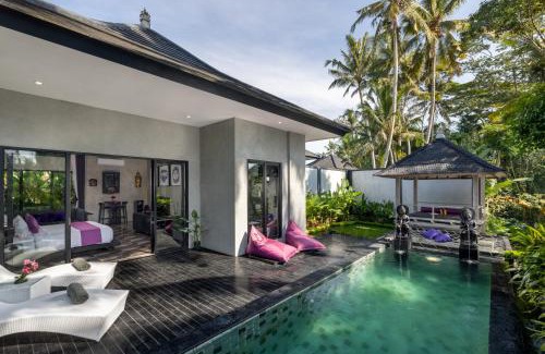 Melayang Bed & Breakfast | Capung Asri Eco Luxury Resort with Private Pool Villas