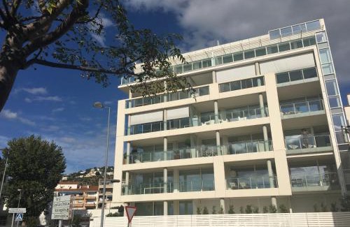 Roses Town Center Apartment | Capvespre
