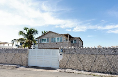 Rio Jueyes House | Caracoles Beach House Oceanfront Paradise