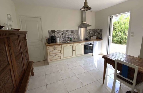 Carantec House | Carantec Family Home With Garden 9 people