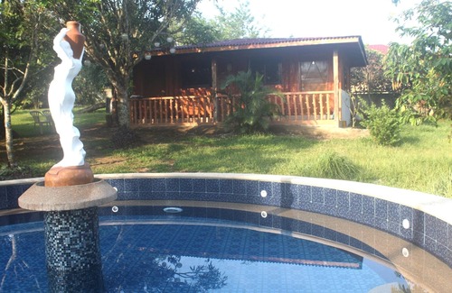 Indang Cabin | CARASUCHI GARDEN BUNGALOWS