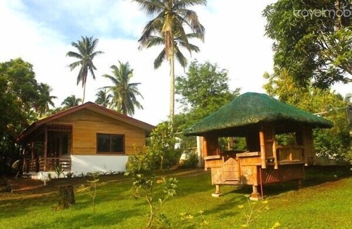 Indang Cabin | CARASUCHI GARDEN BUNGALOWS