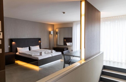 Heidelberg Apartment | CarBySide