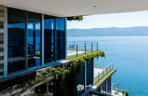 Coatepeque Apartment | Cardedeu Residence