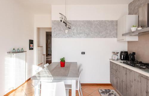 Montebello Vicentino Apartment | Carducci work & business