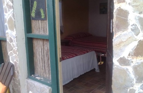 El Triunfo de La Cruz Bed & Breakfast | Caribbean Coral Inn Tela