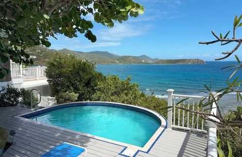 Hart Bay Villa | Caribbean Cottage with Breathtaking Views and Your Own Private Pool!
