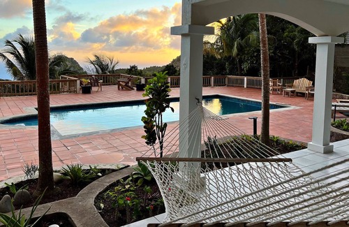 The Bottom Villa | Caribbean Elegance & Comfort