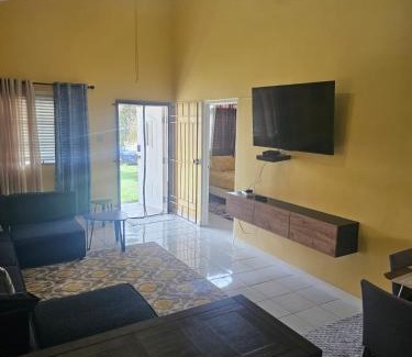 Caribbean Estates House | Caribbean Estate Loveable 3BRD