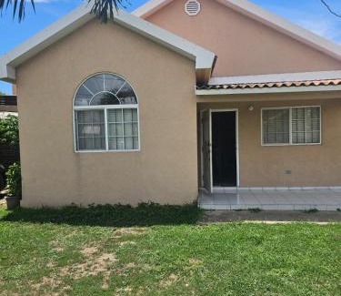 Caribbean Estates House | Caribbean Estate Loveable 3BRD