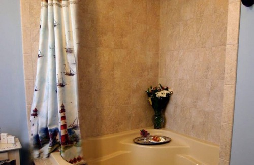 Ventnor City Bed & Breakfast | Carisbrooke Inn