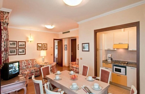Baveno Apartment | Carl&Do Apt 5/7 Lake View