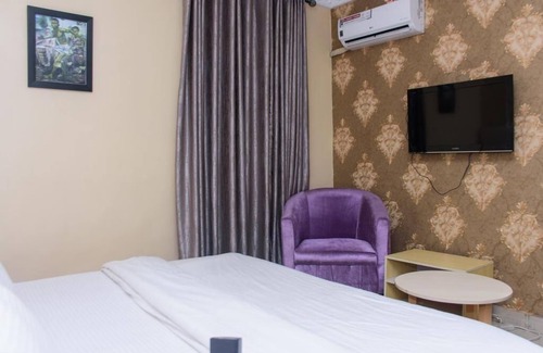 Asaba Hotel | Carlisle Hotel