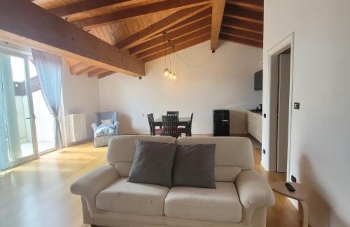 Bossico Apartment | Carlotta Mountain Lake Iseo Hospitality